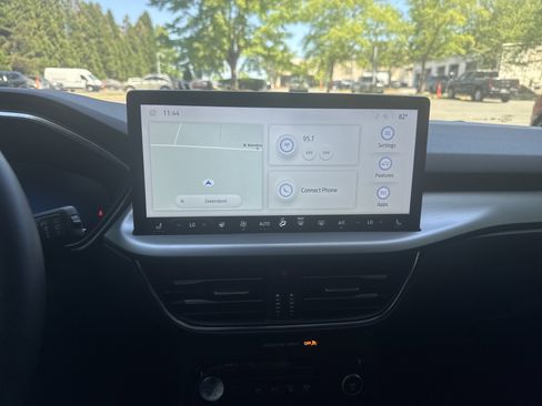 Used 2023 Ford Escape Platinum image 17