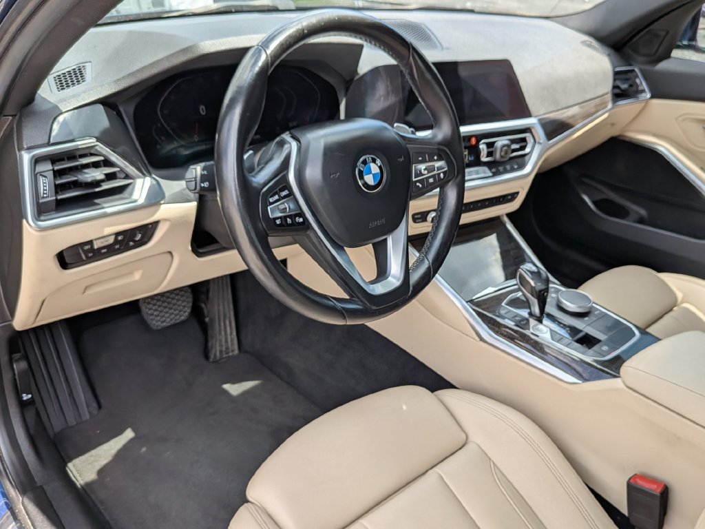 Used 2021 BMW 330i Sedan w/ Convenience Package RWD image 27