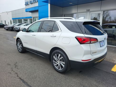 Used 2022 Chevrolet Equinox Premier image 8