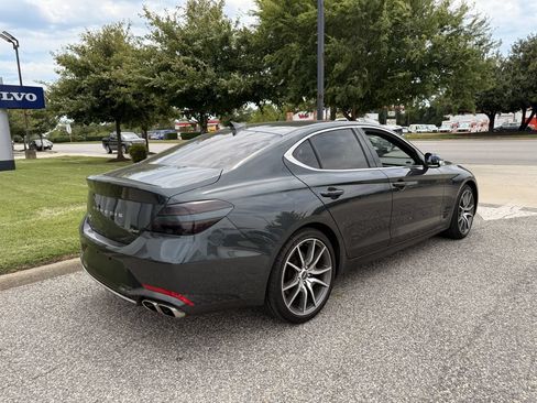 Used 2023 Genesis G70 2.0T AWD/4WD image 32