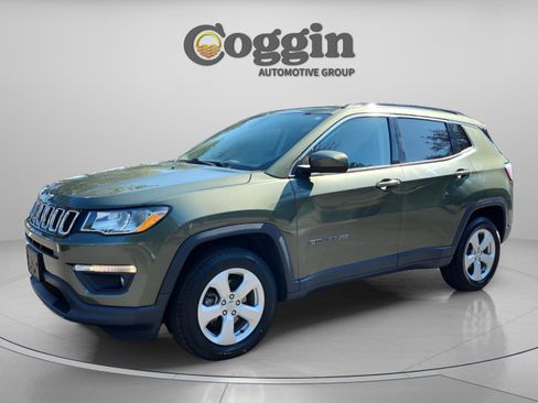 Used 2019 Jeep Compass Latitude w/ Popular Equipment Group image 1