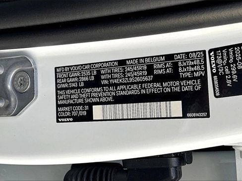 New 2025 Volvo EX30 Ultra w/ Protection Package Premier image 8