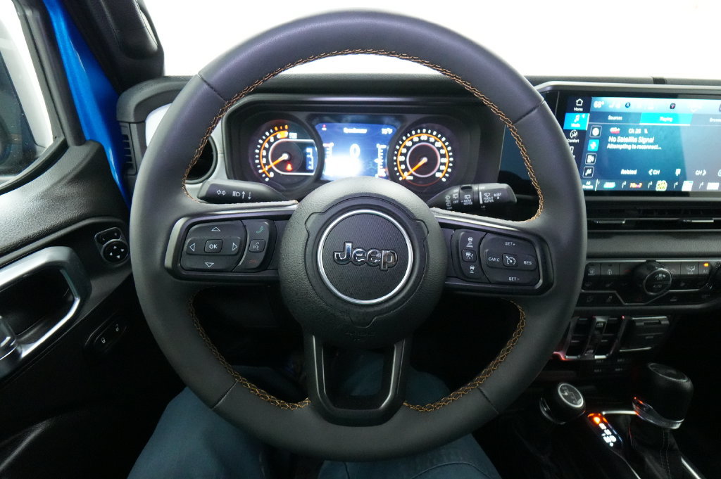 Used 2024 Jeep Wrangler Unlimited Sport AWD/4WD image 39