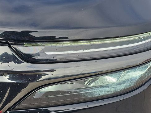 Certified 2023 Chevrolet Equinox RS image 33