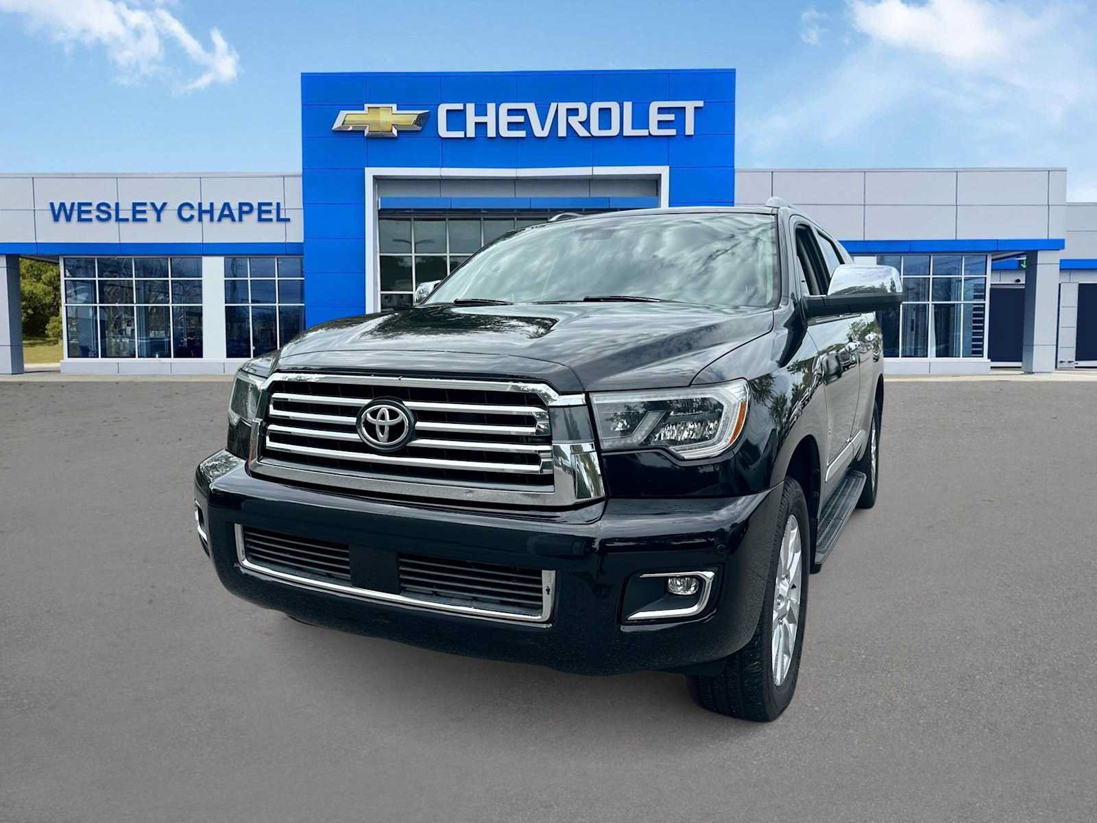 Used 2018 Toyota Sequoia Platinum AWD/4WD image 1