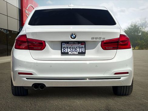 Used 2017 BMW 330e RWD image 8