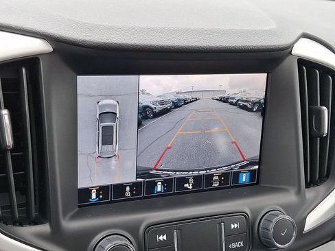 Certified 2023 GMC Terrain SLT w/ Tech Package AWD/4WD image 14