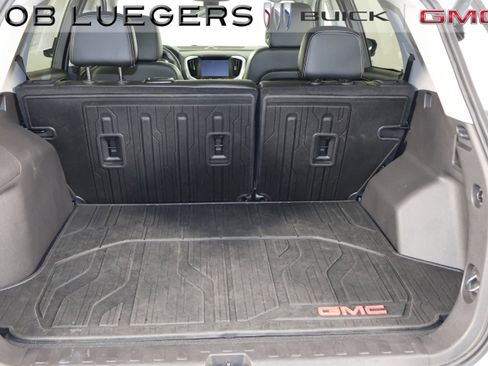 Certified 2024 GMC Terrain SLT w/ LPO, Floor Liner Package AWD/4WD image 22