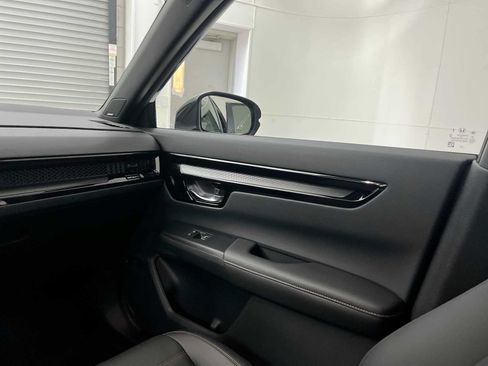 Used 2025 Honda CR-V Sport Touring image 11