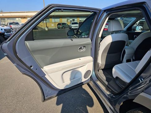Used 2024 Hyundai Ioniq 5 Limited RWD image 15