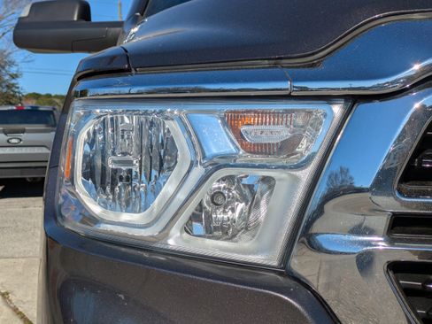 Used 2019 RAM 1500 Big Horn image 10