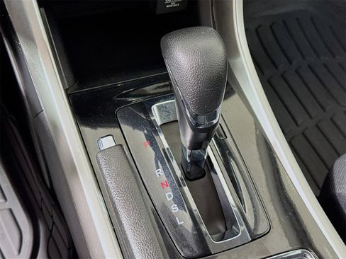 Used 2016 Honda Accord LX image 14