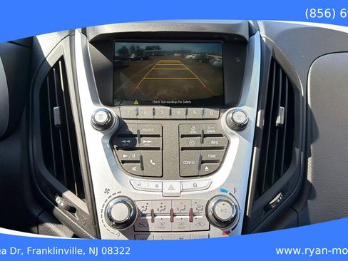 Used 2015 Chevrolet Equinox LT image 13