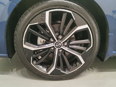 Used 2023 Nissan Altima 2.5 SR w/ SR Premium Package image 39