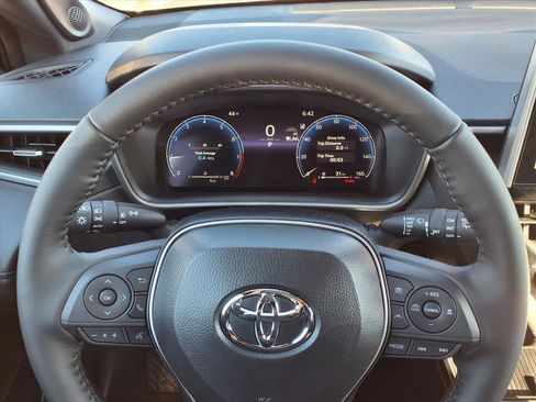 New 2026 Toyota Corolla Cross XLE w/ Convenience Package image 13