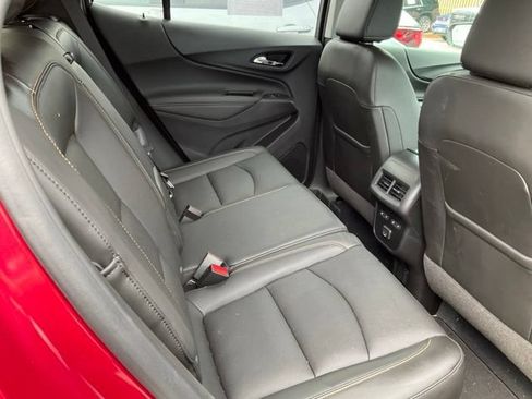 Used 2021 Chevrolet Equinox Premier AWD/4WD image 8