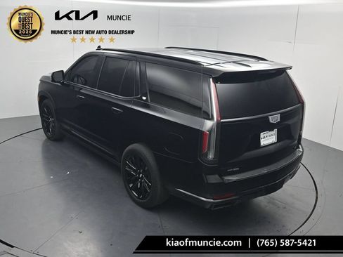 Used 2021 Cadillac Escalade Sport w/ Driver Assist Tech Package AWD/4WD image 60