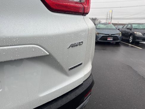 Used 2019 Honda CR-V Touring image 8