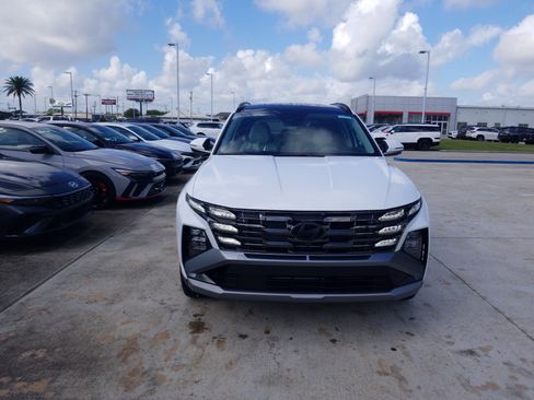 New 2026 Hyundai Tucson Limited AWD/4WD image 2