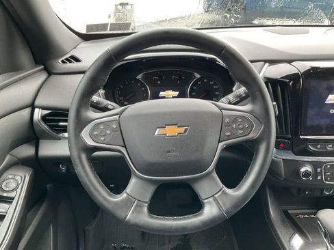Used 2023 Chevrolet Traverse LT w/ LPO, Floor Liner Package AWD/4WD image 3