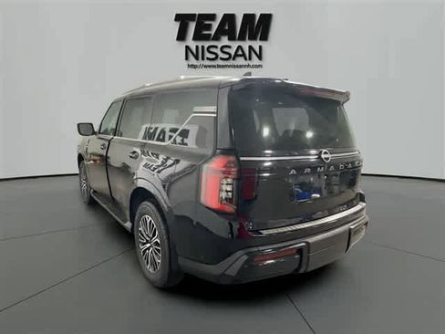 New 2025 Nissan Armada SL w/ Captain's Chari Seat Package image 4