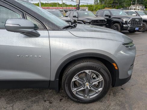Used 2023 Chevrolet Blazer LT AWD/4WD image 10