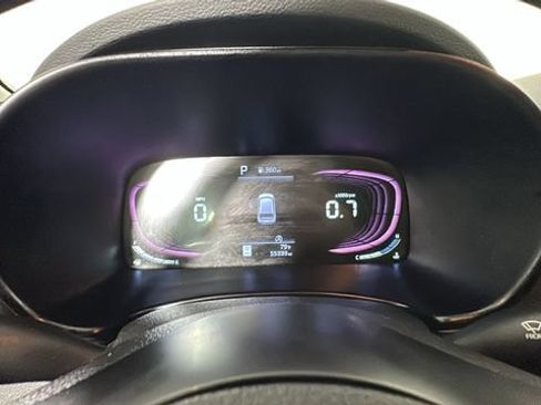 Used 2024 Kia Soul LX w/ Option Group 015 FWD image 17