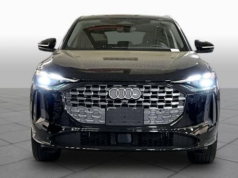Used 2025 Audi Q5 Premium w/ Convenience Package AWD/4WD image 4