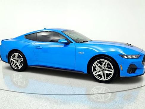 Used 2024 Ford Mustang GT Premium RWD image 10