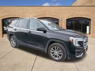 Used 2024 GMC Terrain SLT video 1