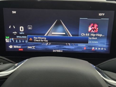 Used 2024 Chevrolet Traverse Z71 AWD/4WD image 16