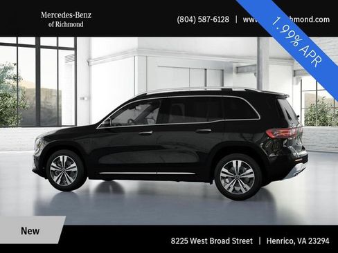 New 2025 Mercedes-Benz GLB 250 4MATIC image 32