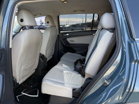 Used 2019 Volkswagen Tiguan SE image 5