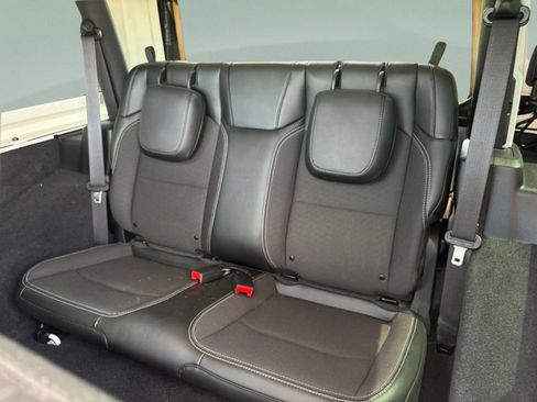 Used 2023 Jeep Wrangler Sport AWD/4WD image 21