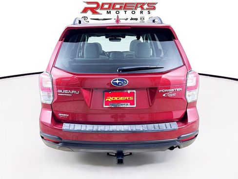 Used 2018 Subaru Forester 2.5i Premium AWD/4WD image 7
