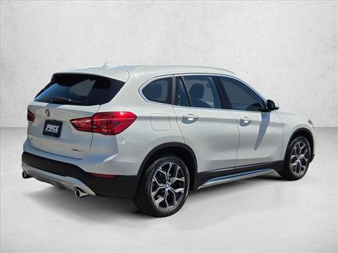 Used 2021 BMW X1 xDrive28i w/ Convenience Package AWD/4WD image 5