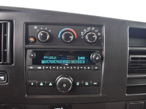 Used 2023 Chevrolet Express 2500 w/ Driver Convenience Package image 12