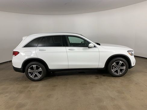 Used 2021 Mercedes-Benz GLC 300 image 7
