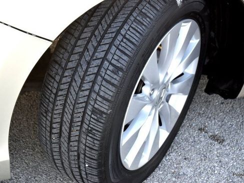 Used 2013 Honda Accord EX image 5