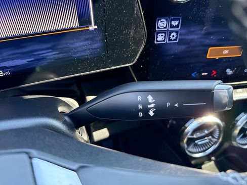 Certified 2024 Chevrolet Blazer EV LT image 19