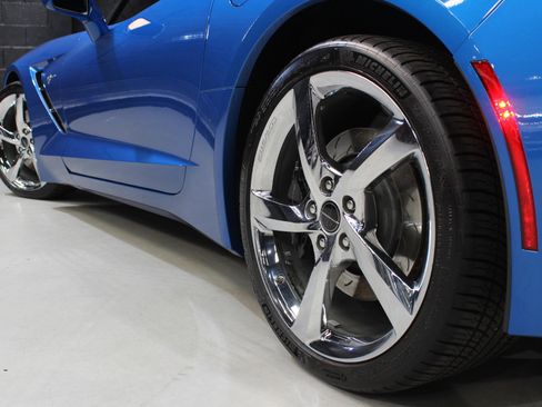 Used 2014 Chevrolet Corvette Stingray Coupe w/ 3LT Preferred Equipment Group image 31