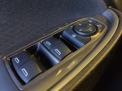 Used 2023 Chevrolet Malibu LS FWD image 27