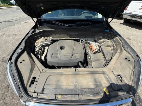 Used 2022 Volvo XC90 T8 Inscription image 12