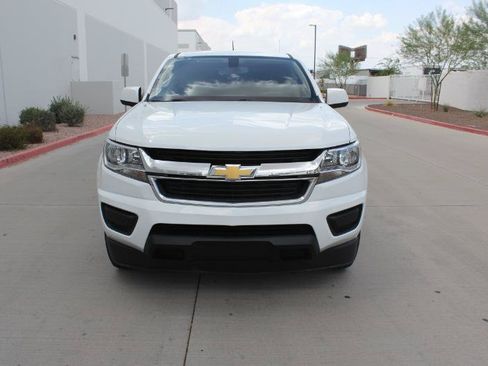 Used 2019 Chevrolet Colorado LT RWD image 2