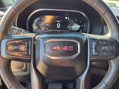 Used 2023 GMC Yukon AT4 w/ AT4 Premium Package image 15