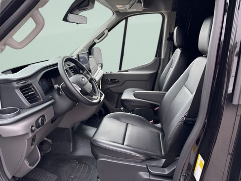New 2026 Ford Transit 150 148 Medium Roof AWD image 3