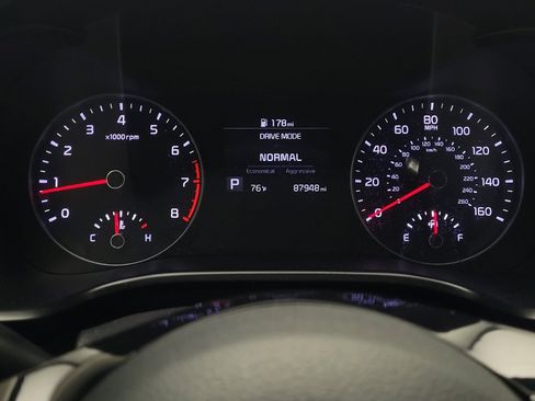 Used 2019 Kia Forte LXS FWD image 23