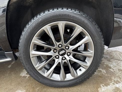 Used 2019 Cadillac Escalade ESV Premium Luxury image 61