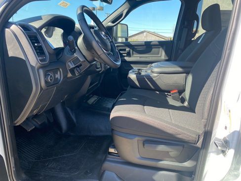 New 2025 RAM 5500 Tradesman AWD/4WD image 20