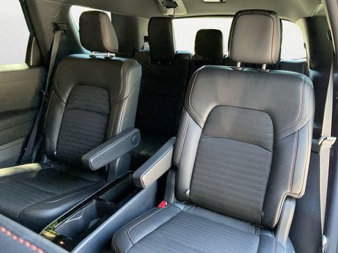 Used 2025 Nissan Pathfinder Rock Creek AWD/4WD image 9